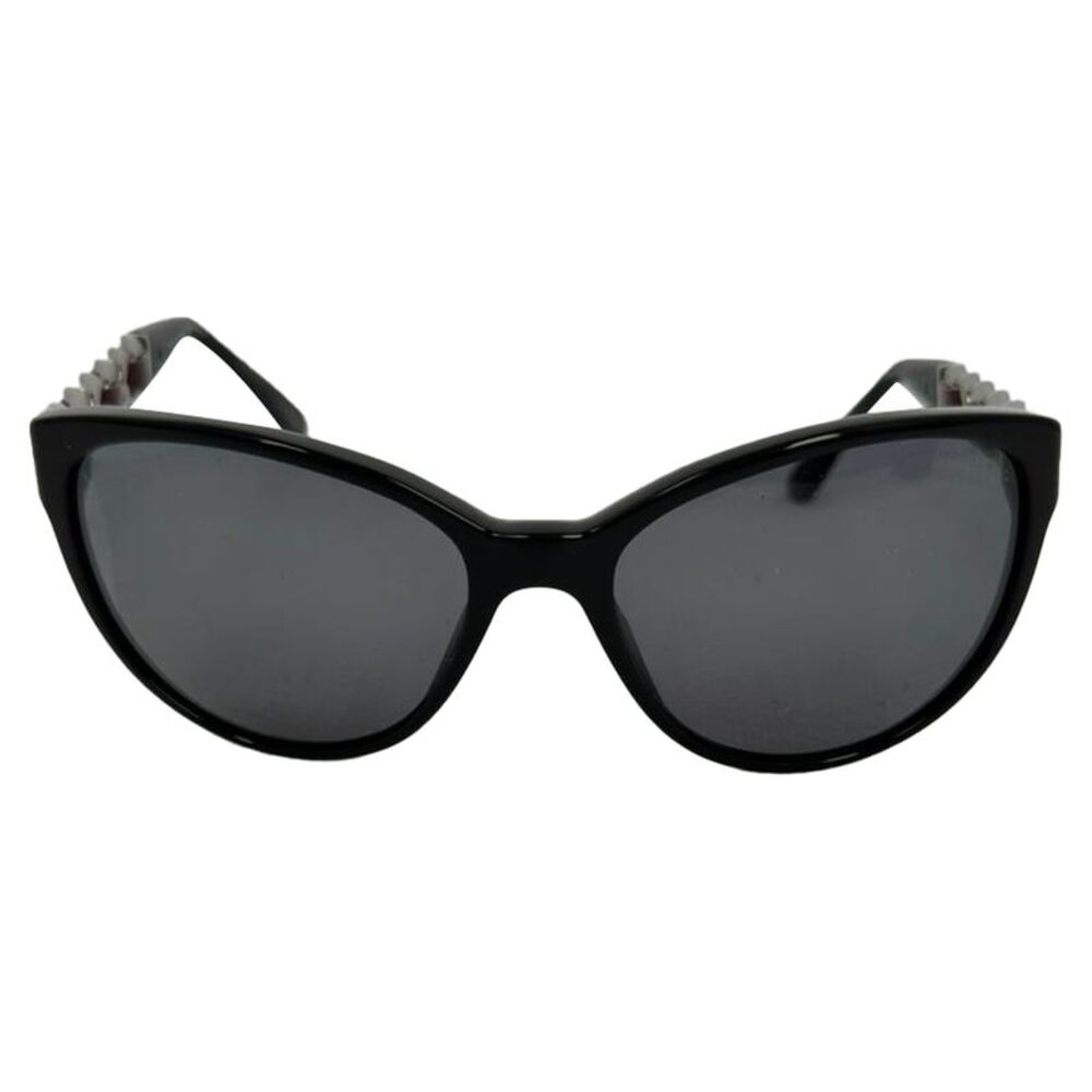 Chanel 5215 Chain Detail Cat Eye Sunglasses in Black Acetate
